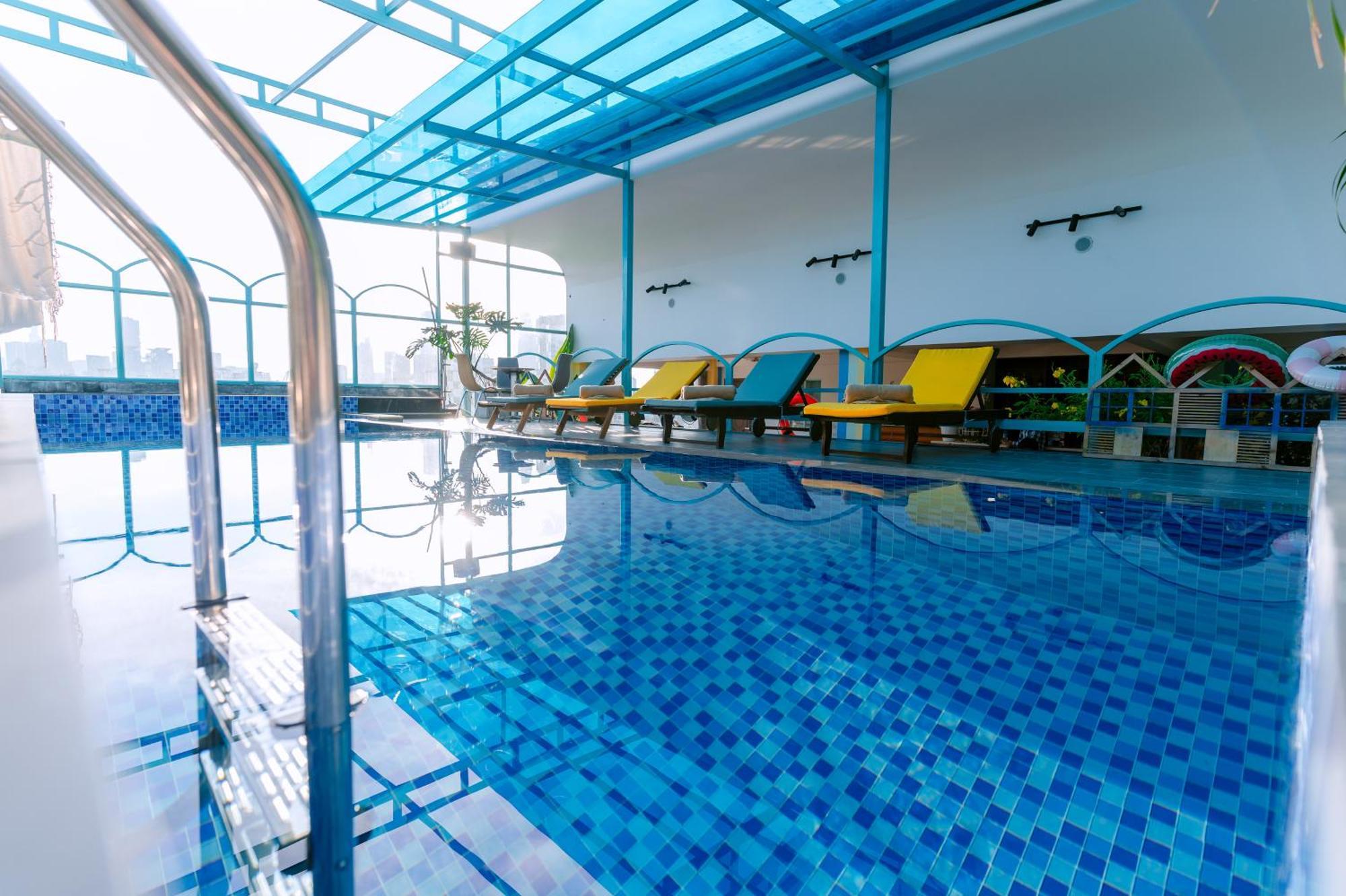 Dahlialand Saigon Hotel & Swimming Pool Ho-Chi-Minh-Stadt Exterior foto